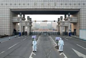 郑州大学，众志成城，共筑抗疫防线