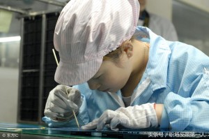 郑州富士康疫情冲突事件，劳资矛盾与疫情防控的双重考验