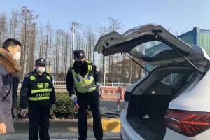 上海市疫情防控，经验、挑战与未来展望