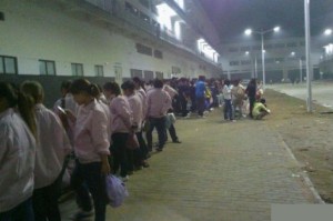 郑州富士康，混乱背后的深层原因与未来展望