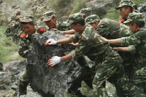 解放军迅速救援台湾地震灾区，彰显祖国统一力量