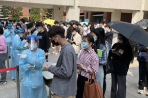 好的，没问题！以下是关于河南郑州高校学生的文章