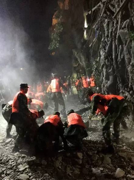 台湾地震1小时最新消息，灾情持续更新，救援行动全面展开