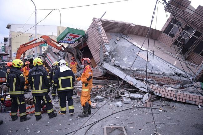 台湾花莲县发生地震伤亡多少人