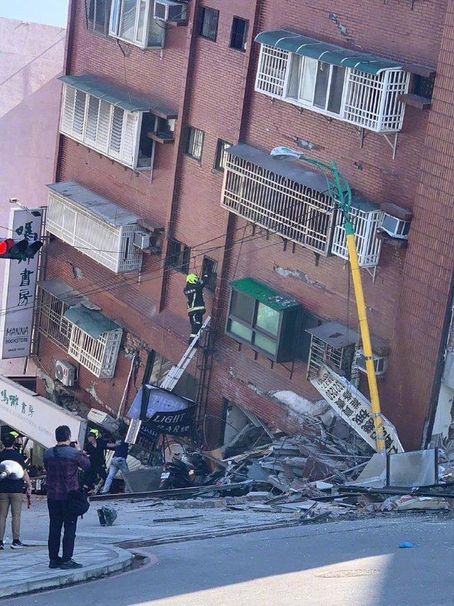 台湾地震直播回放，瞬间与永恒的交织