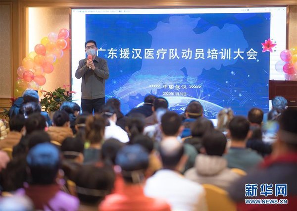 香港这两天的疫情，挑战与希望并存
