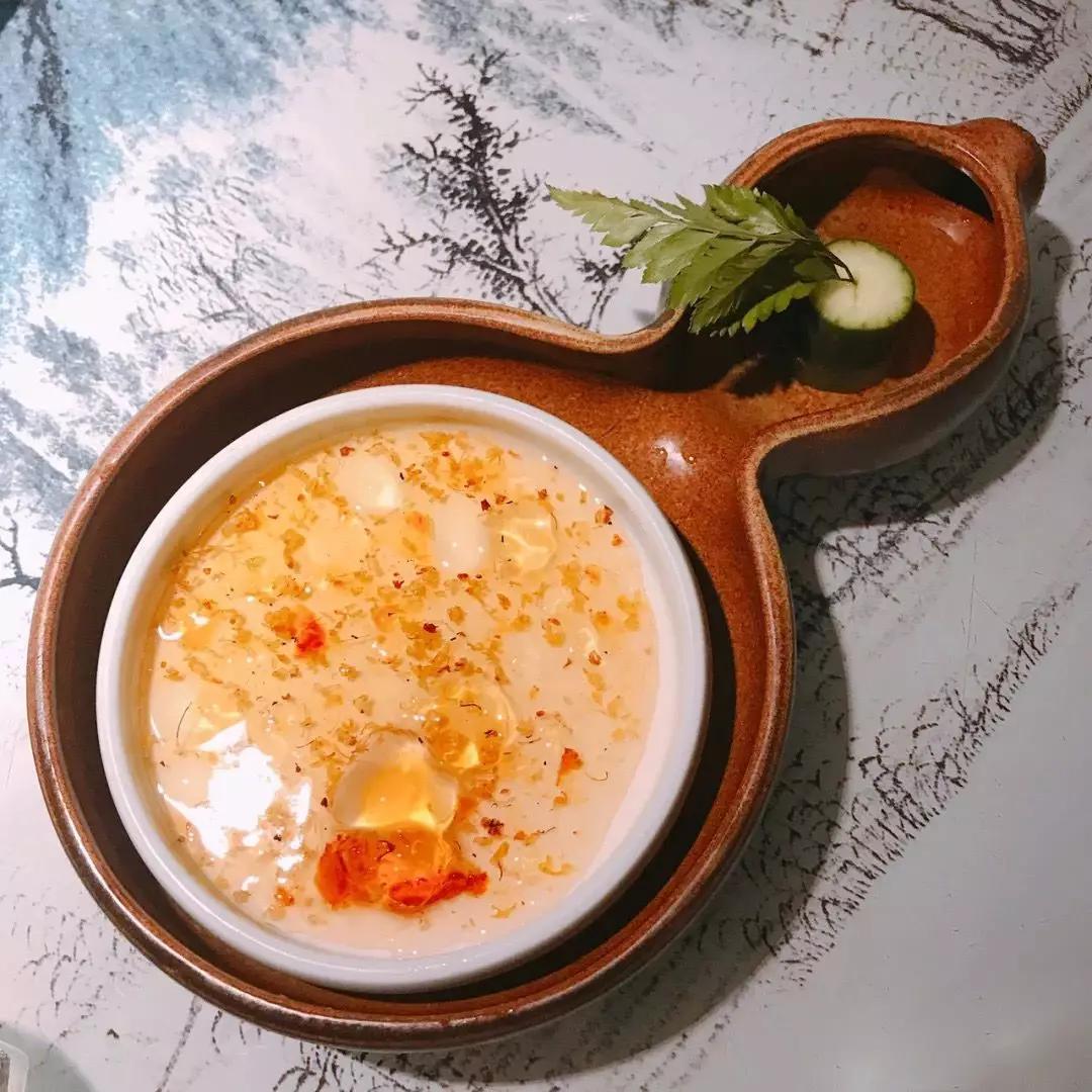 济南首次暂停堂食，疫情下的城市转变与挑战