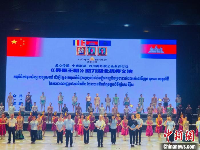 疫情下的昆明爱心人士，温暖与希望同行