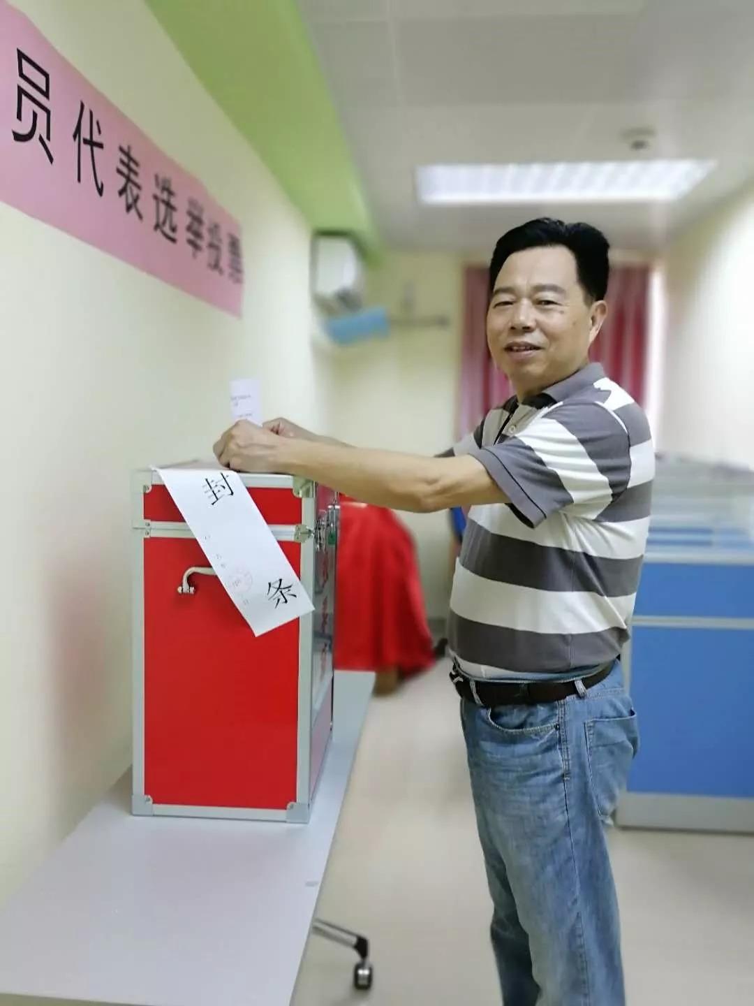 广州电影院热门场次一票难求的现象解析