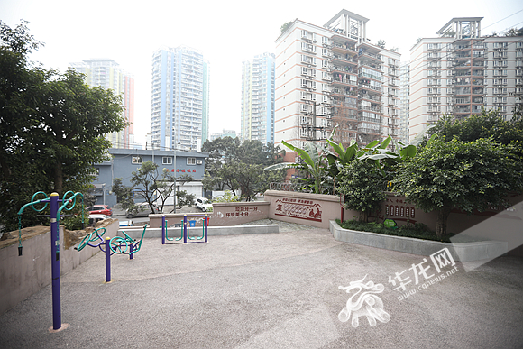 重庆龙华社区的崛起与变迁