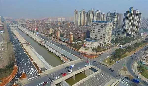 南昌出城高速，城市发展的动脉与市民生活的纽带