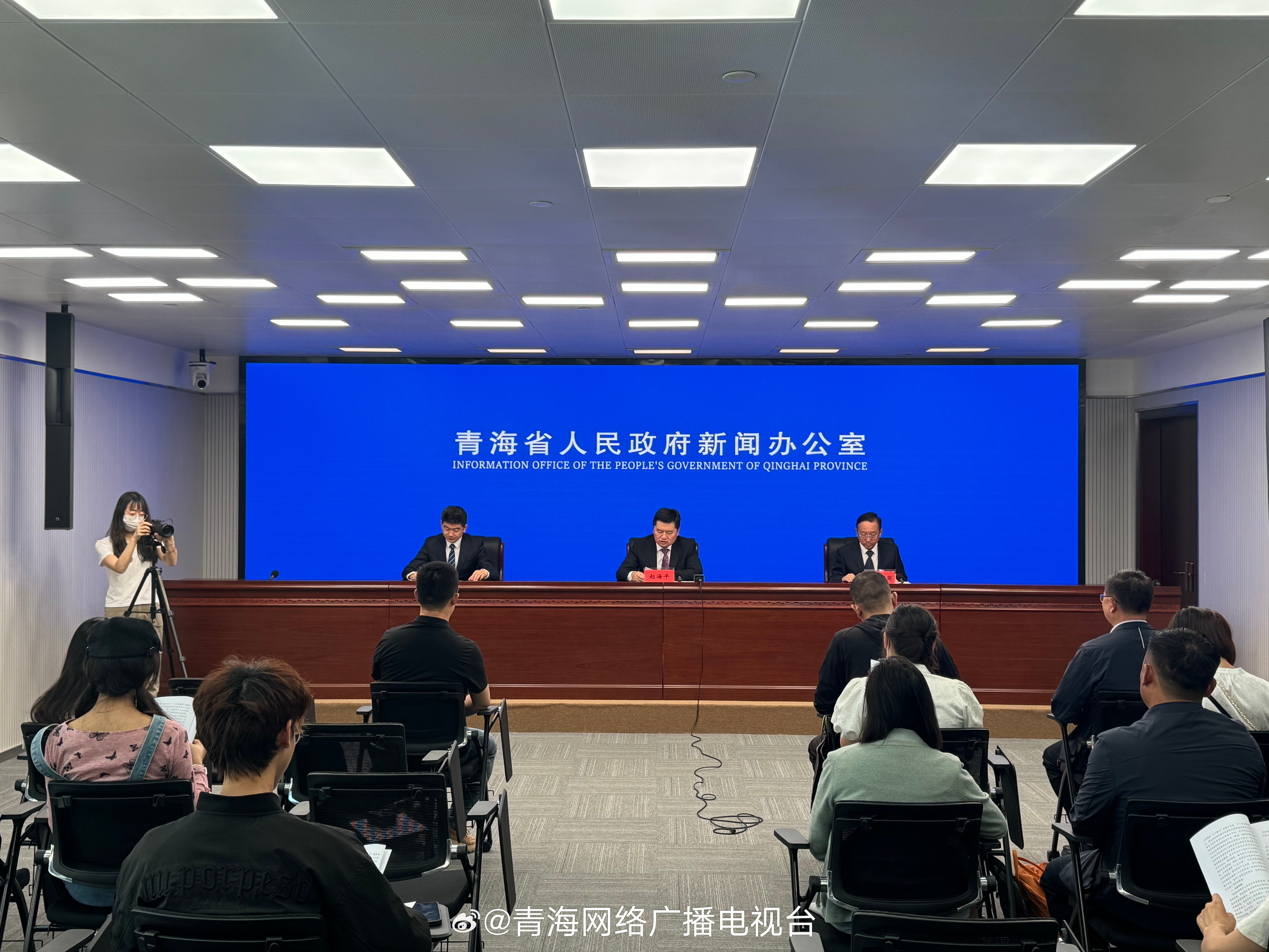 澳门疫情全面受控 青海省最新动态，经济复苏与生态保护并进