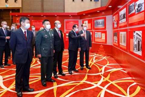 澳门地区疫情趋稳与乌鲁木齐最新动态，两地防疫措施对比与启示