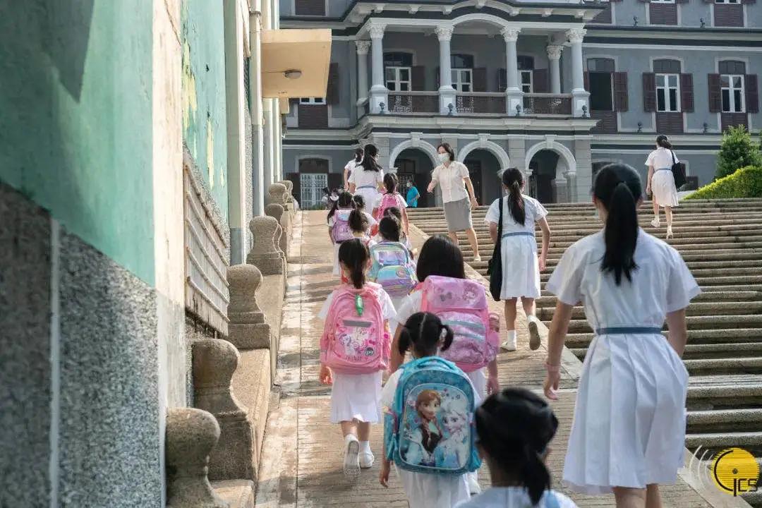 澳门今日发布最新入境政策，全面放宽防疫措施，促进旅游经济复苏