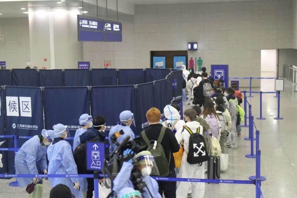 北京机场疫情防控措施，筑牢国门防线，守护旅客安全