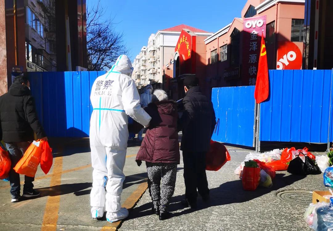 北京机场疫情防控指挥部，筑牢国门防线，守护首都安全
