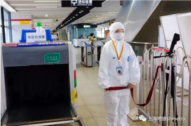 北京地铁拒绝戴口罩，公共卫生与个人自由的边界探讨
