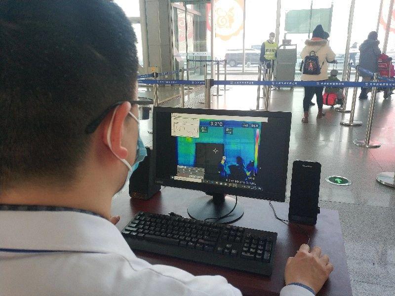 北京地铁戴口罩图片，疫情记忆与社会变迁的缩影