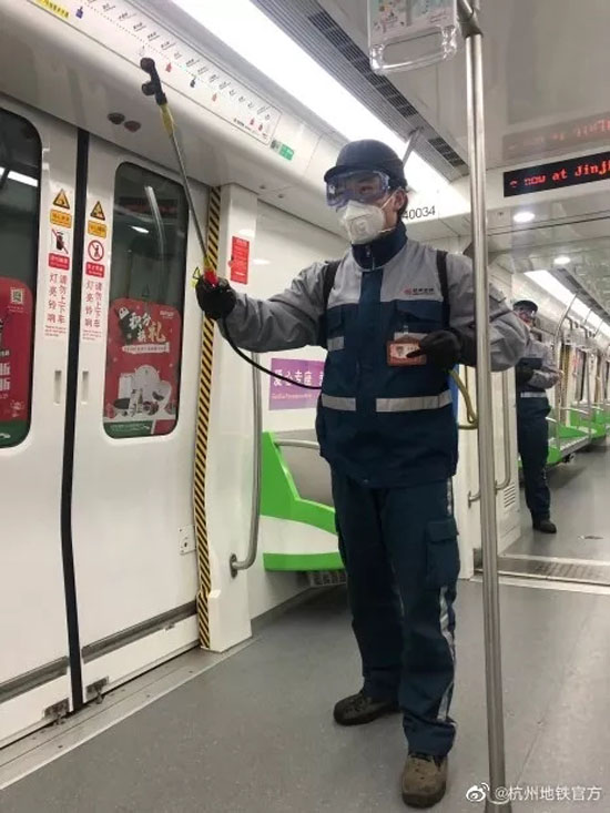 天津地铁，佩戴口罩的必要性与社会责任感