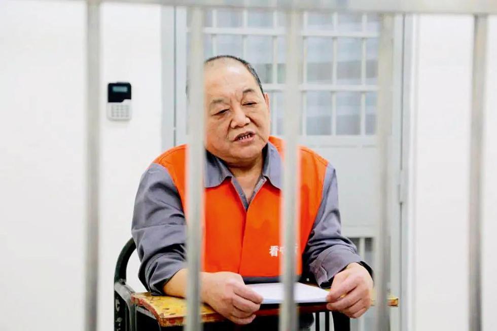 北京一村支书被判无期，权力失控背后的基层治理之痛