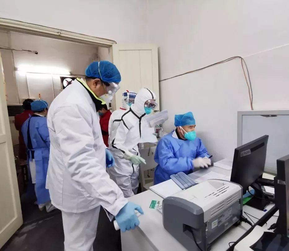 北京确诊病例在长沙活动轨迹引发关注，疫情防控再升级