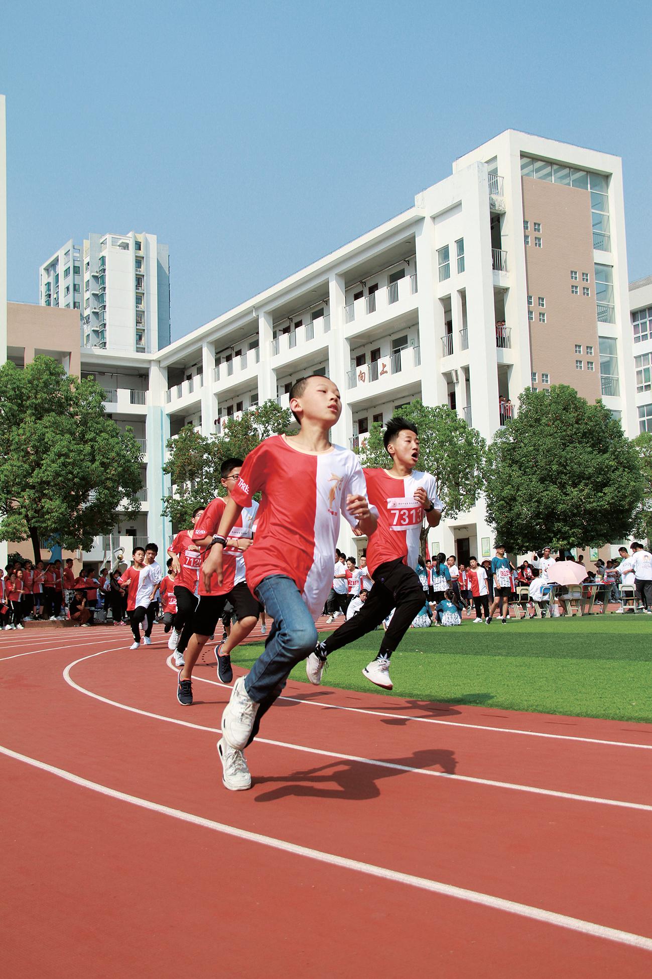 香港特区疫情最新数据与合肥天气变化，双城动态观察