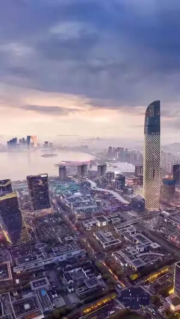 双城记，北京与苏州的疫情应对与城市韧性