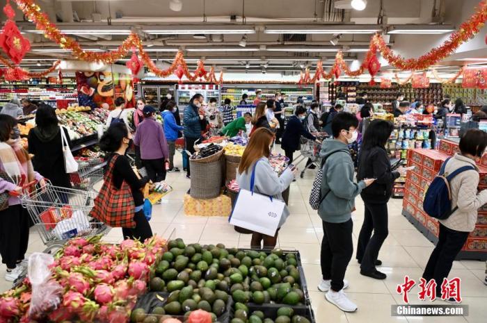 香港疫情政策收紧与台北最新防疫动态对比分析
