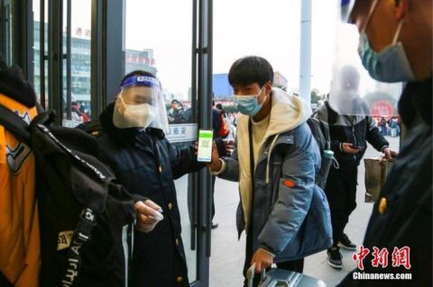 疫情下的郑州大学生，澳门返乡政策与挑战