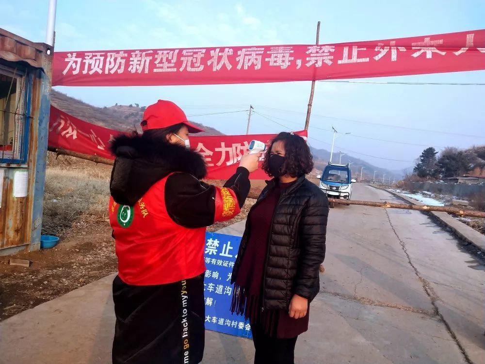 疫情下的郑州大学生，南宁返乡政策与跨省流动的挑战与应对