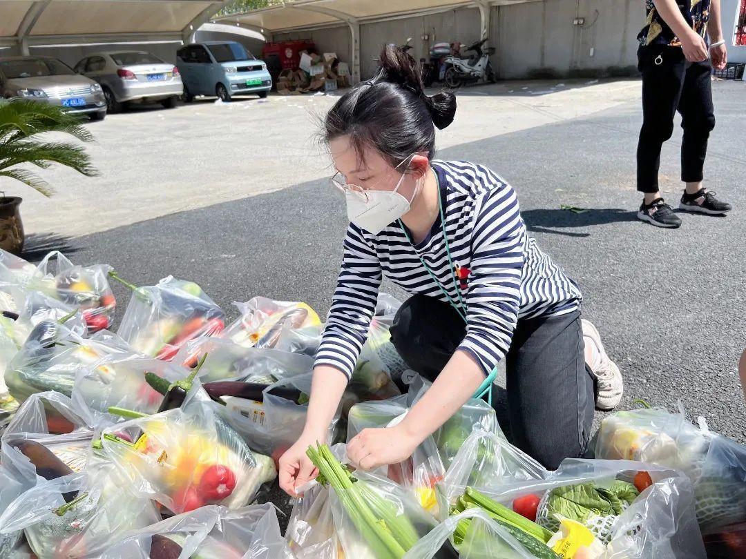郑州疫情下的高校，象牙塔里的围城与突围
