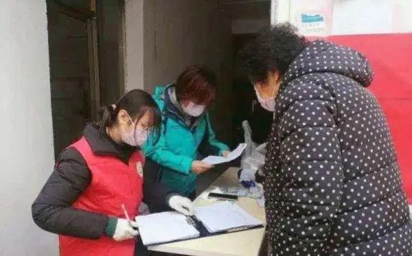 郑州大学生抗疫，青春在战疫中闪光