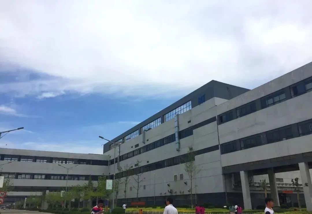 郑州富士康停招了吗？最新招聘动态解析