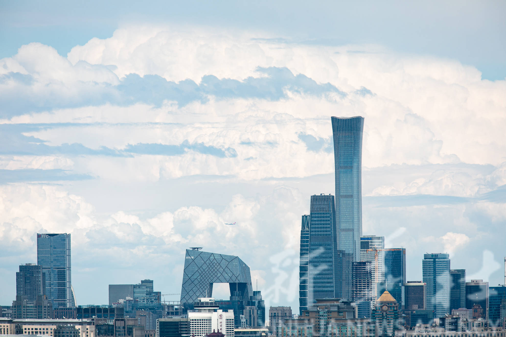 郑州2022年封城纪录，一座城市的抗疫记忆与韧性
