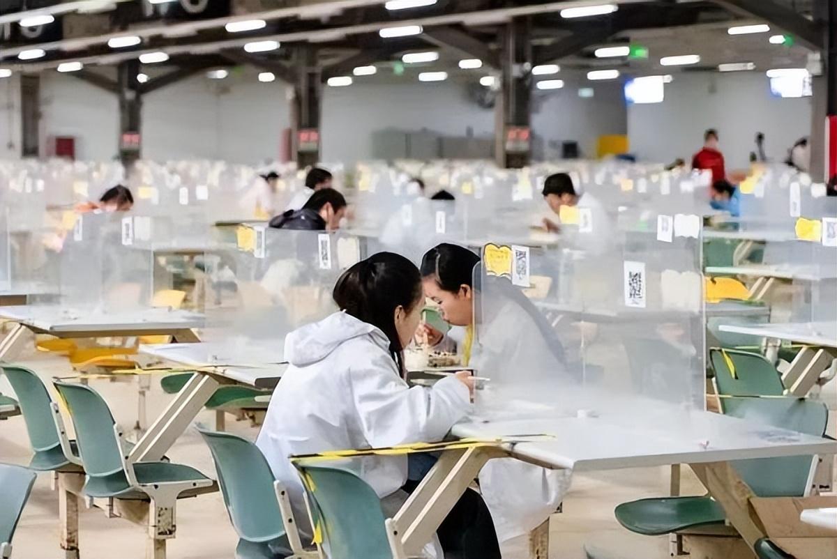 郑州富士康疫情现状，最新动态与影响分析