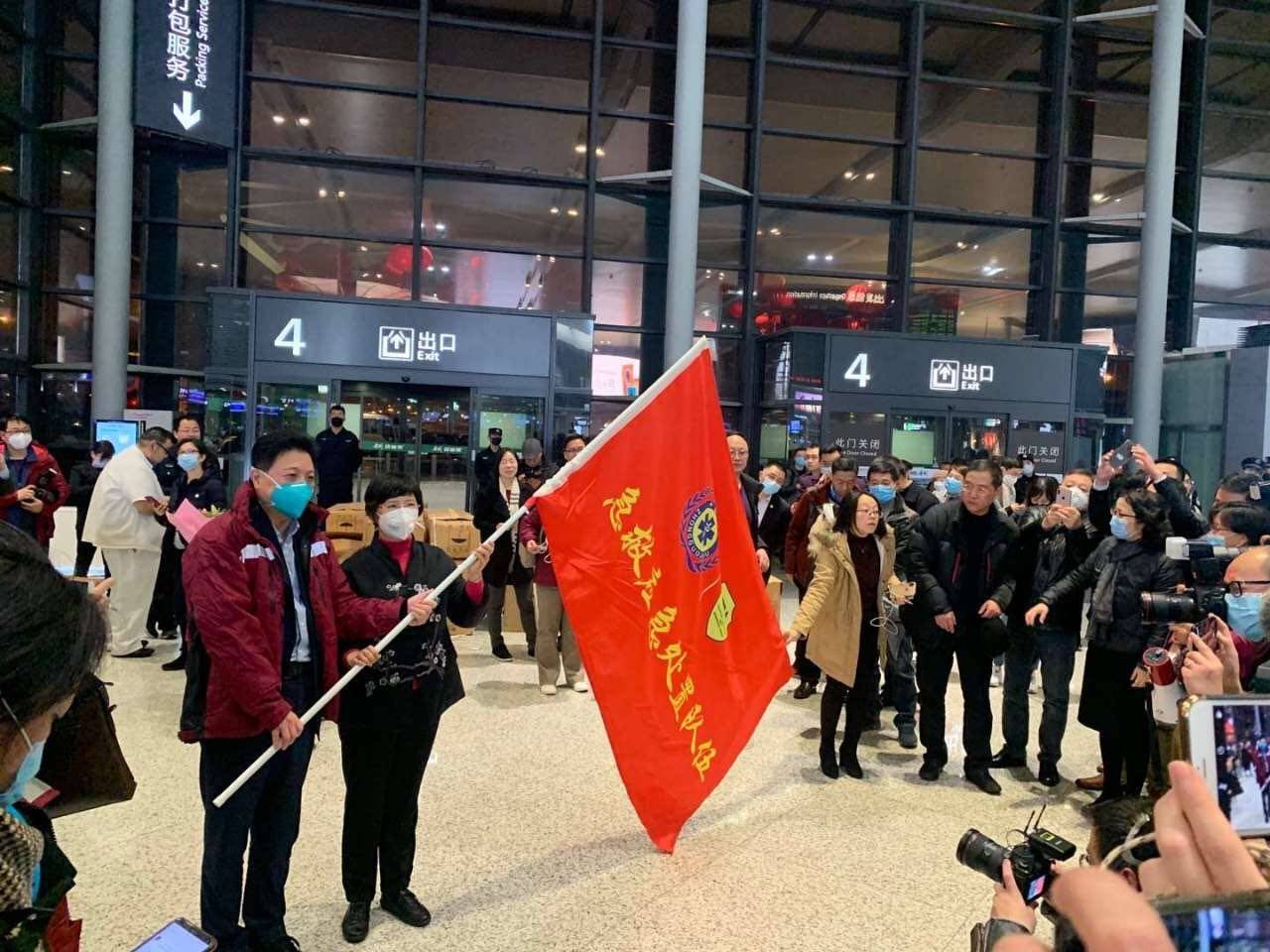沪蓉双城记，上海与成都疫情防控的同与不同