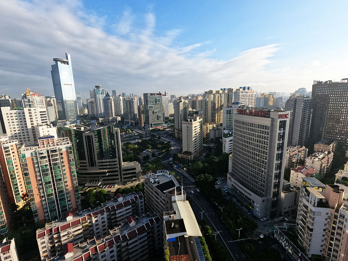 上海南宁区，历史交汇中的文化融合与城市发展