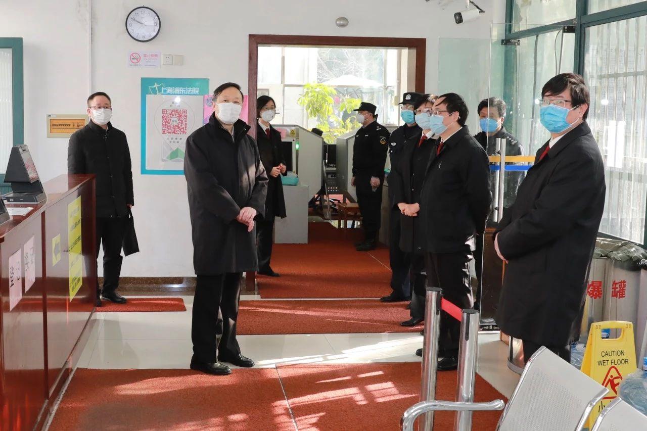 上海与成都疫情最新动态，防控措施与市民生活影响分析