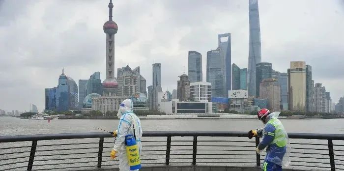 疫情下的双城记，上海与天津的抗疫经验与挑战