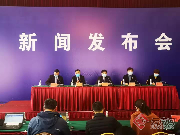 上海疫情局与昆明分局电话，疫情防控中的信息沟通与协作