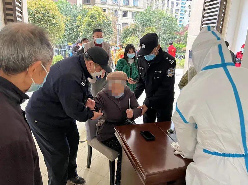 上海疫情局与长沙分局电话，跨区域协作下的抗疫网络构建