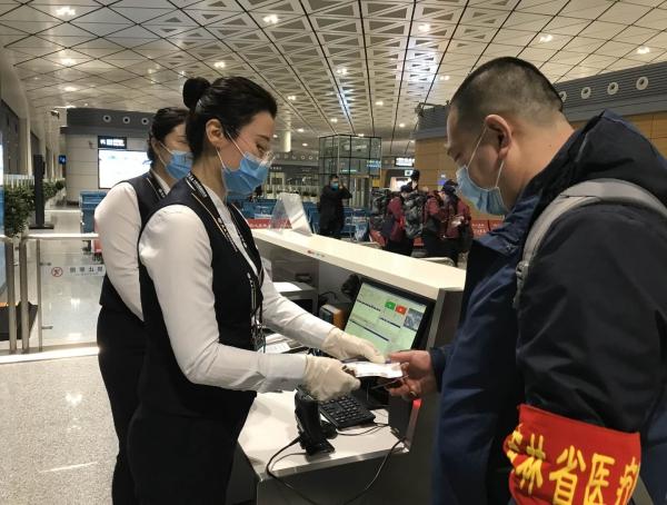 上海市疫情发布官网与长春新闻，信息透明与公众信任的双重保障