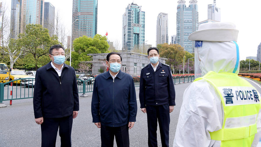 上海市卫健委领导，疫情防控的定海神针与健康上海的领航者