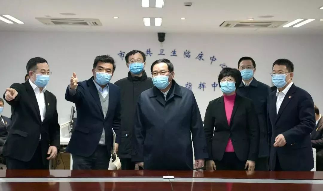 上海市卫健委领导，疫情防控的定海神针与健康上海的领航者