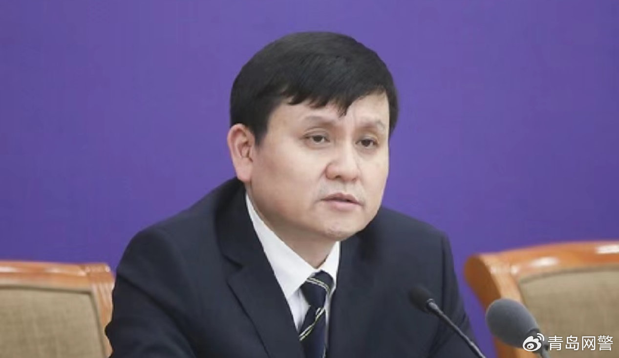 张文宏出任上海市卫健委副主任，专业与责任的交汇点